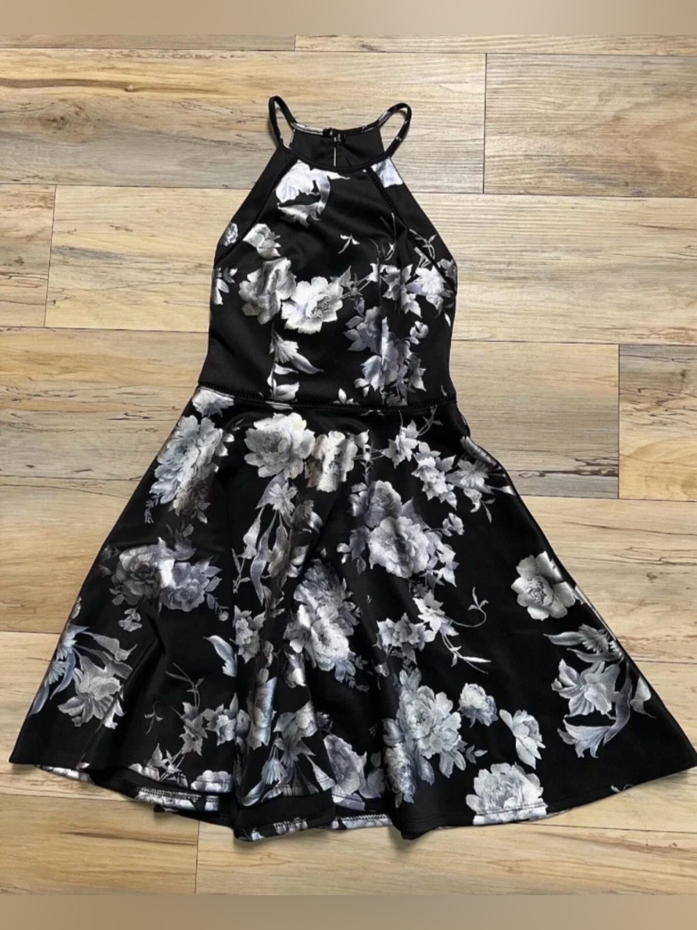 Size 1/2 - Crochet-Trimmed Dress - Black With Gray Metallic Flowers - B. Darlin